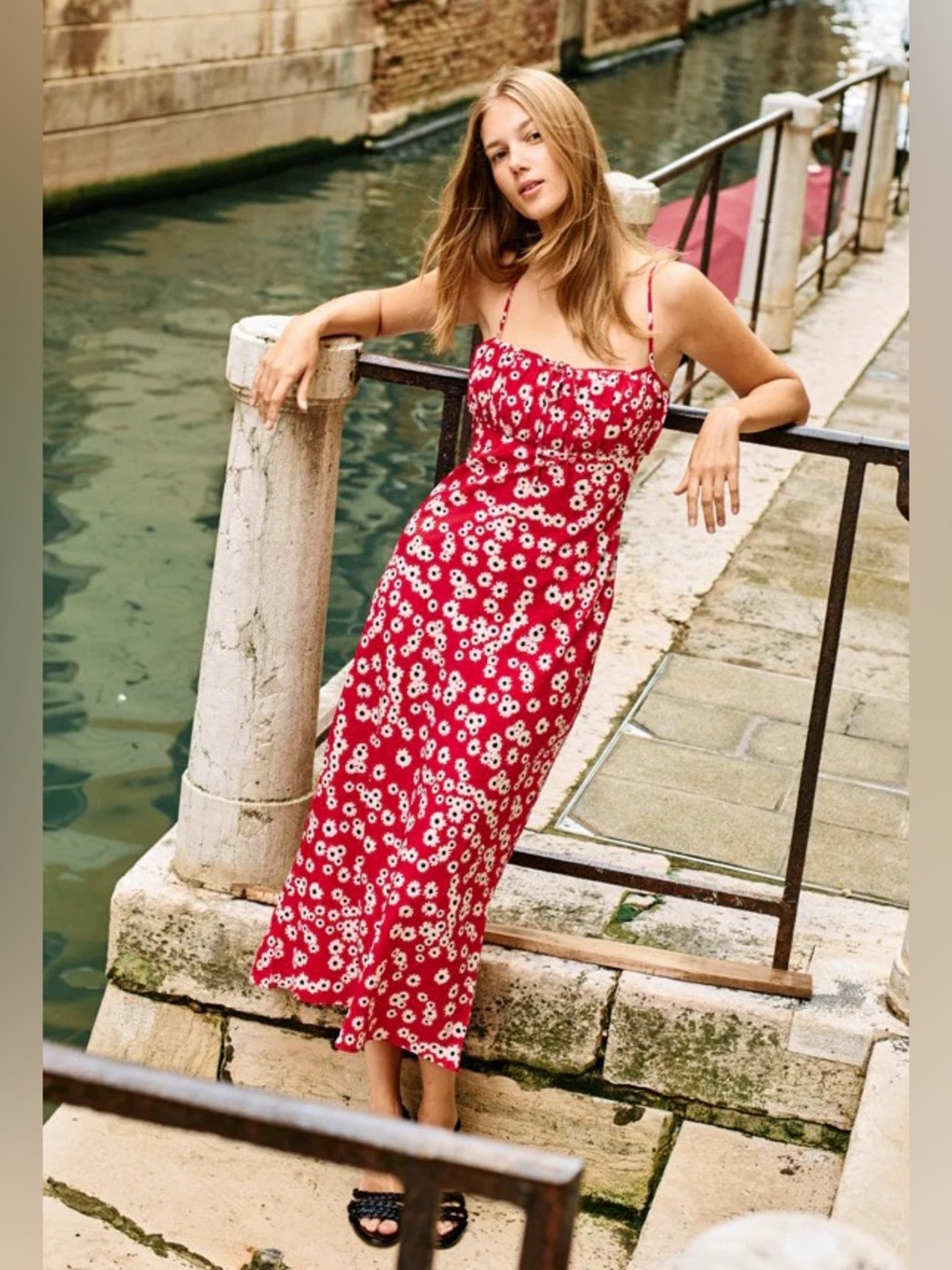 🍓 ISO Ciao Lucia Leo Peony Dress Small